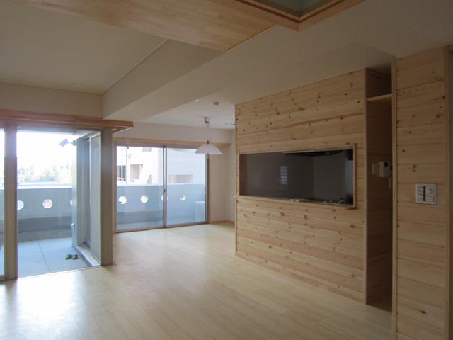 4FI[i[@